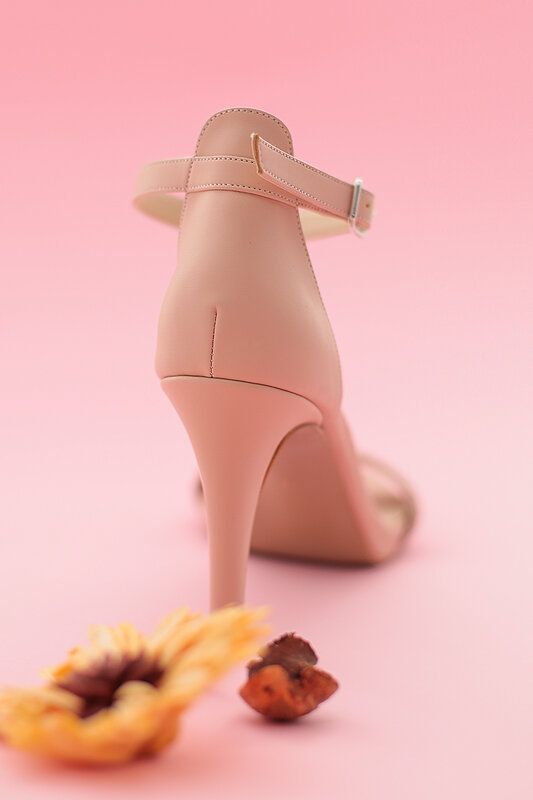 Sandali a fascia singola intrecciati rosa da donna
