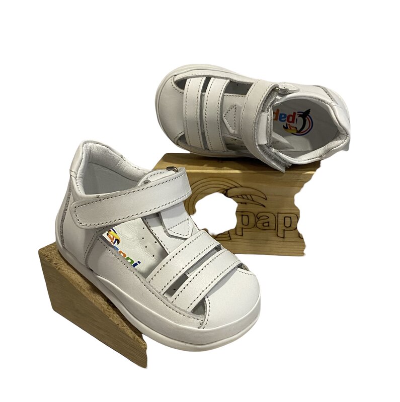 Chaussures orthopédiques en cuir pour filles, modèle Pappikids (0182), premiers pas