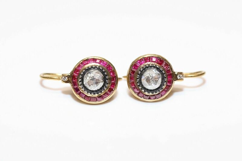 Pendiente VINTAGE decorado con rubí, oro de 22K, Diamante de corte Rosa NATURAL y calibre