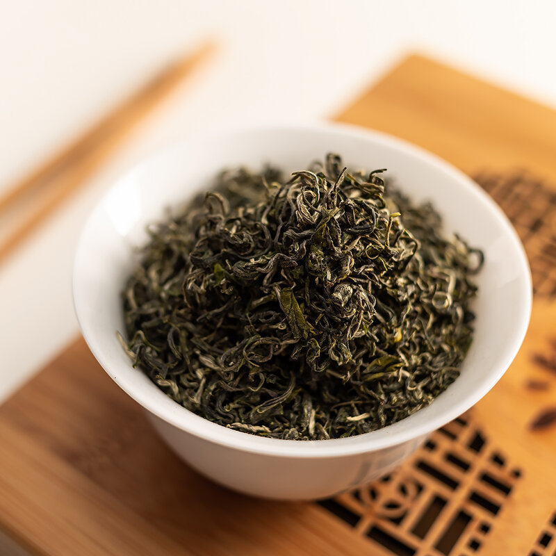 Tè verde "smeraldo spirali della primavera" Dun Tin Bi Lo Chun, 50 grammi