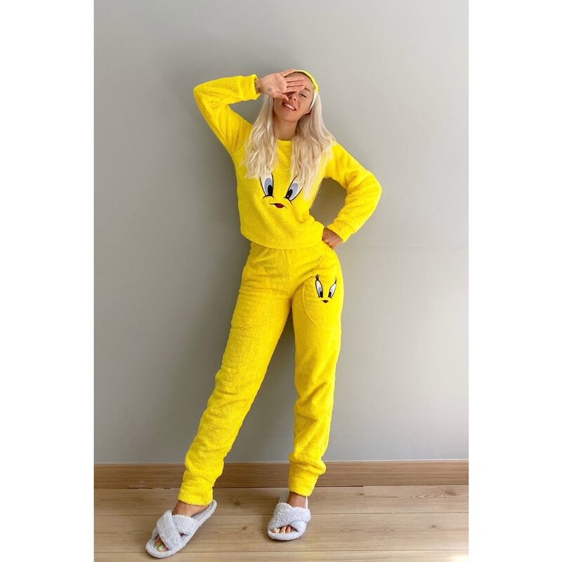 Set Piyama Mewah Penuh Pola Burung Kuning Wanita Bertekstur Lembut Nyaman Gaya Fashion Baru Kualitas Elegan