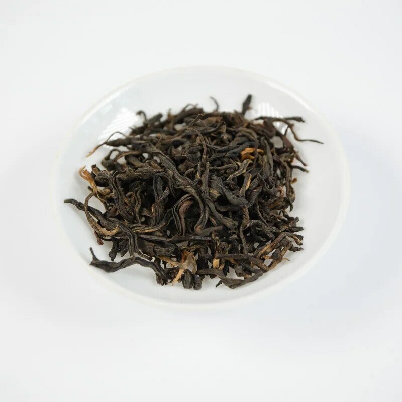 Czarna (czerwona) herbata czerwona herbata od Yunnan Dian Hun, 100 gramów. Czerwona herbata, czerwona herbata Dian Hun, czerwona herbata, chiny czarna herbata, chiny czarna herbata, czarna herbata liściasta, czarna herbata liście herbaty, czerwona chiń...