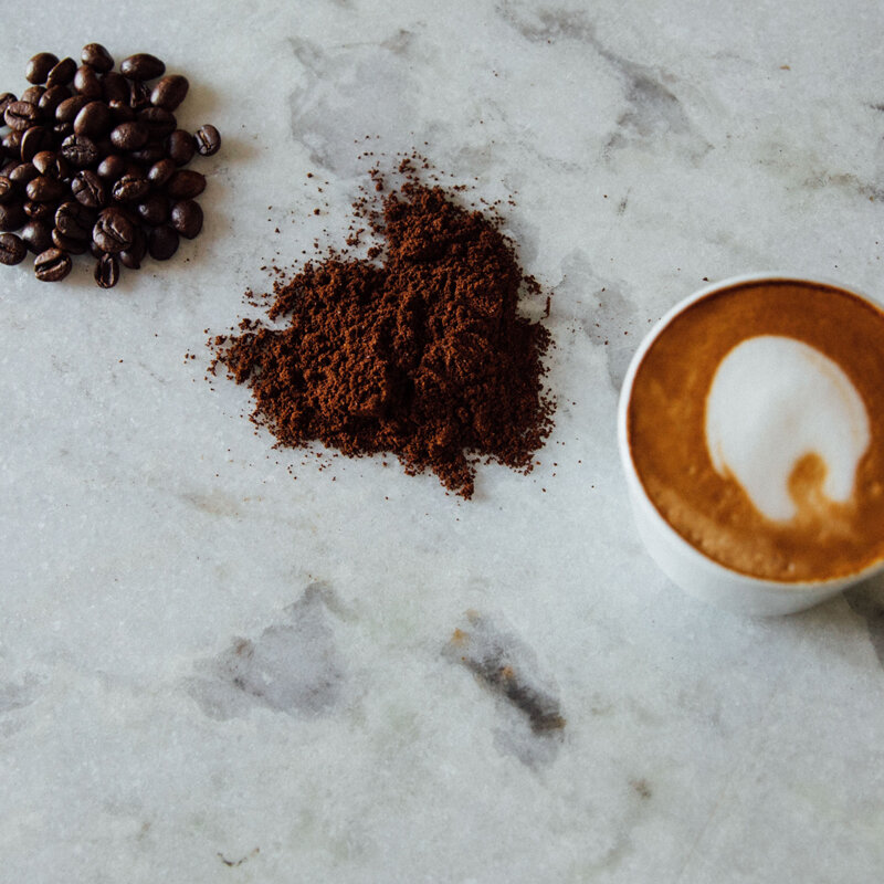 قهوة الأرض أوكافي جران كافي ، تحميص متوسط ، تختمر في тرقبة أو كوب ، 4 قطعة (1 كجم)