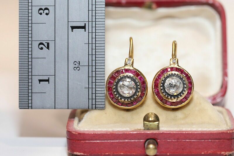 Pendiente VINTAGE decorado con rubí, oro de 22K, Diamante de corte Rosa NATURAL y calibre