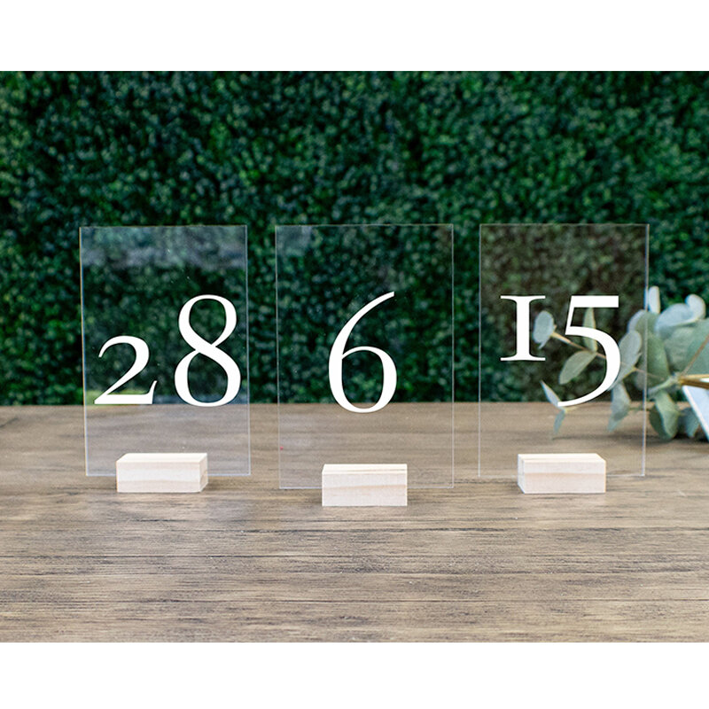 Spersonalizowany ślub numer stołu s z uchwytami kaligrafia stół akrylowy numer stołu, wesele Signage jasny stół z drewna numer stołu stojak
